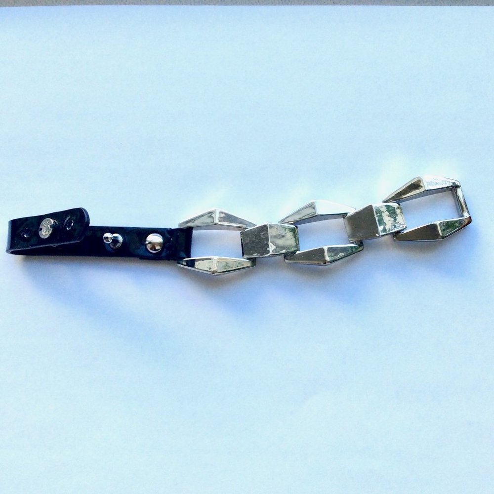 Vince Camuto Bold Link Bracelet